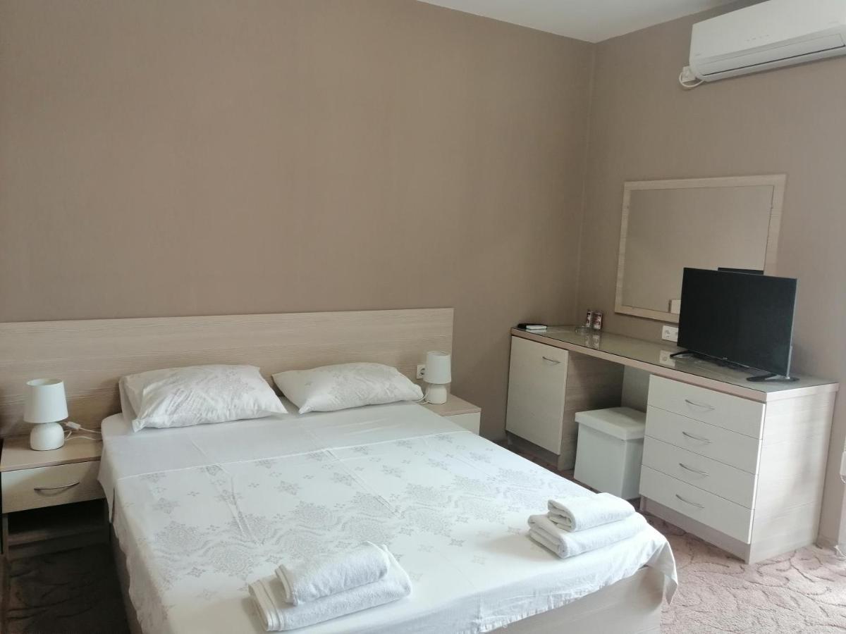 Hotel Джорджия Kiten  Exterior foto